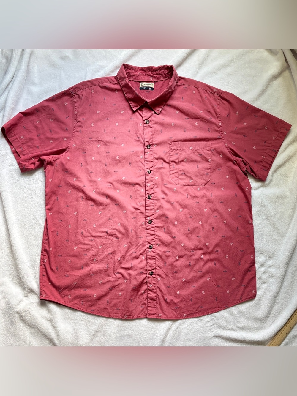 3XL Outdoors Men’s Salmon color Fish Print Magellan Button Up